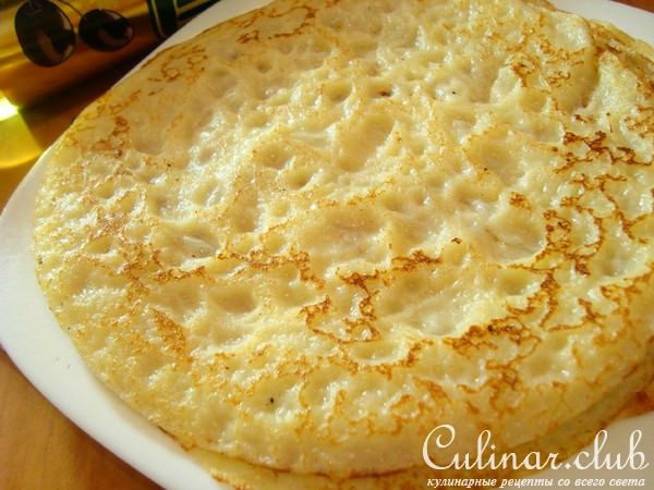 Блинный пирог с рисом,яйцом и зелёным луком (бабушкин пирог).