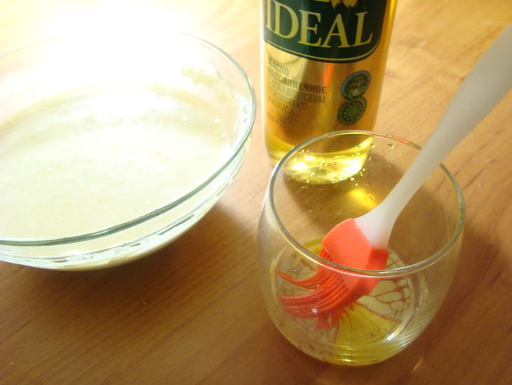 Блинные конвертики с сыром.