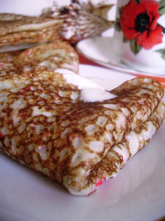 Блинчики закусочные с крабовыми палочками.