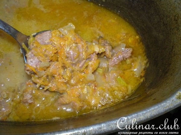 Картошка с мясом в гороховом соусе