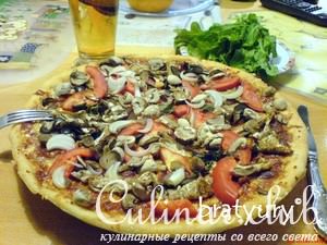 Pizza tre formaggi e due pancetta (      )
