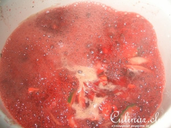 Рыбные котлеты с овощным соусом