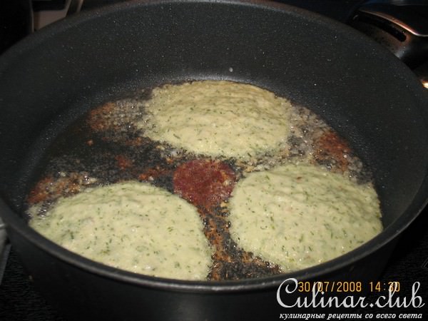 Оладьи кабачковые с сыром