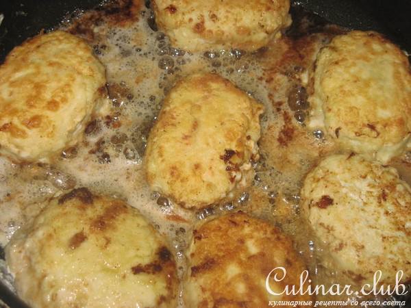 Куриные зразы с начинкой из цуккини