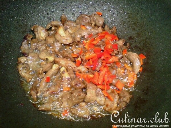 Баранина с фасолью и грибами