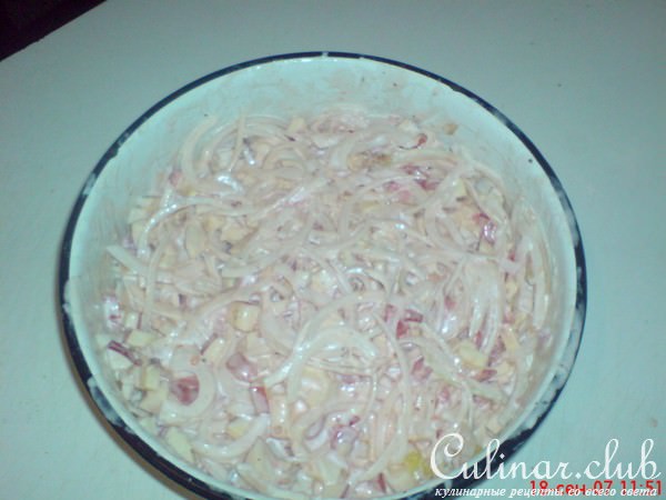 Белый Амур фаршированный овощами