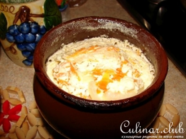 Курочка с картошкой в горшочке