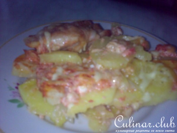 le patate a cubetti in salsa rosa (картофельная запеканка в розовом соусе)