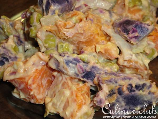 Окинавский картофельный салат и как-всегда мясо !!!