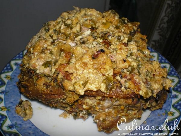 Рулька фаршированая сыром
