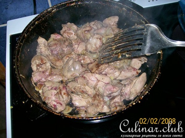 Фаршированная утка (с куриной печенкой) 