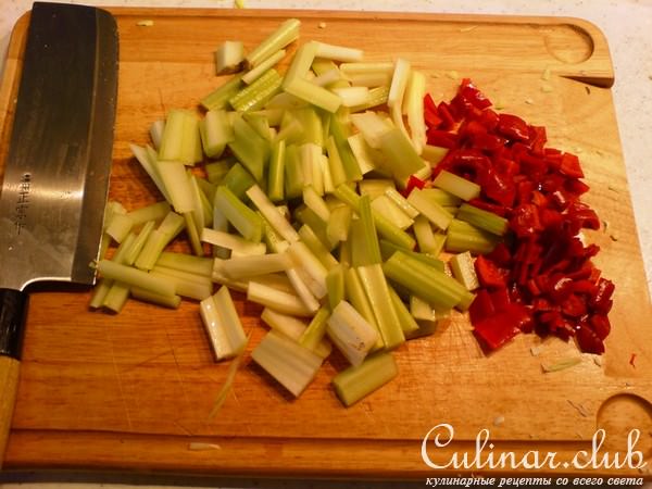 Капуста жареная с мясом