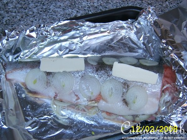 Горбуша запеченая с гарниром из риса