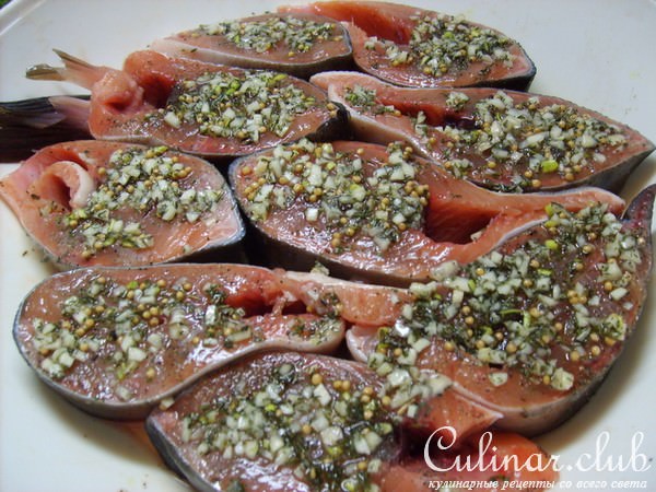 Лосось запеченый с картофелем