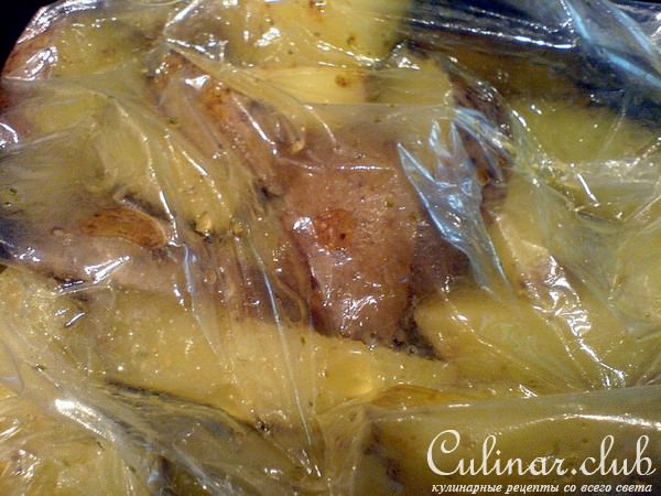 Potatos в духовке, выстраданная версия английских картофелепоклонников. Не смог отказать Свете…