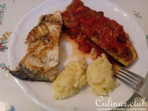 фаршированные цукини с кус-кусом и рыбой.