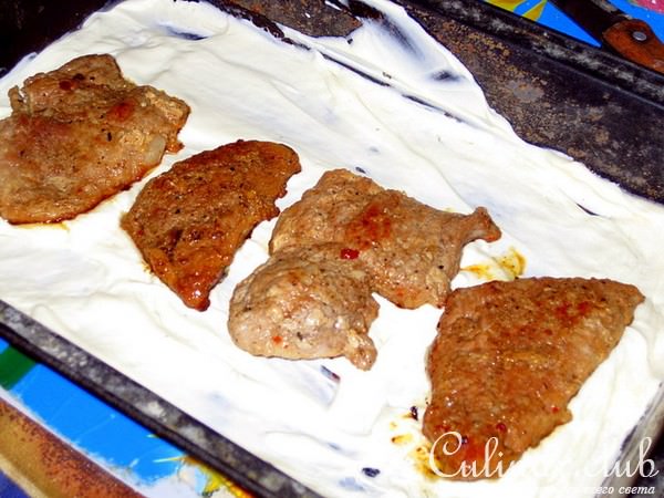 Мяско под грибной шубкой.
