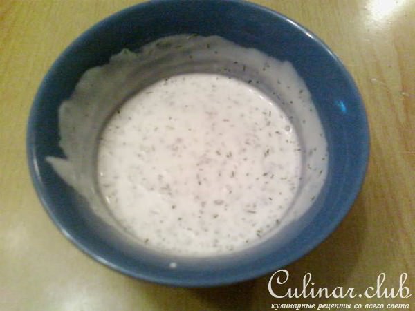рыбка с соусом. 