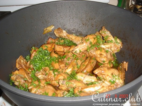 Адобо из куры и свинины