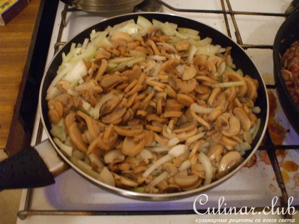 Печенка с грибами.