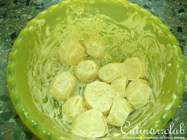 Куриная грудка и картошка в духовке