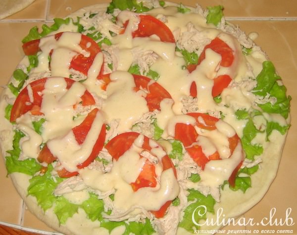 Закрытая пицца "Цезарь"