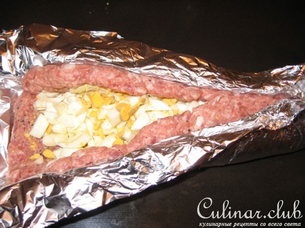 Мясной рулет
