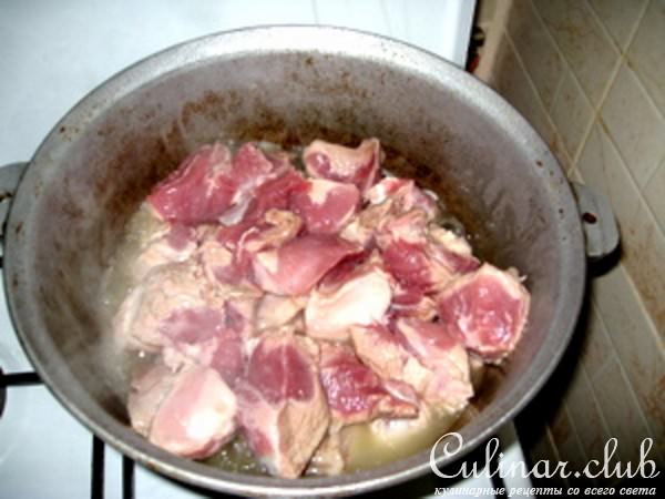 Свинина с луком