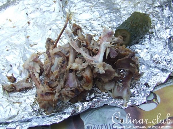 цыплята, маринованные и зажаренные на решетке