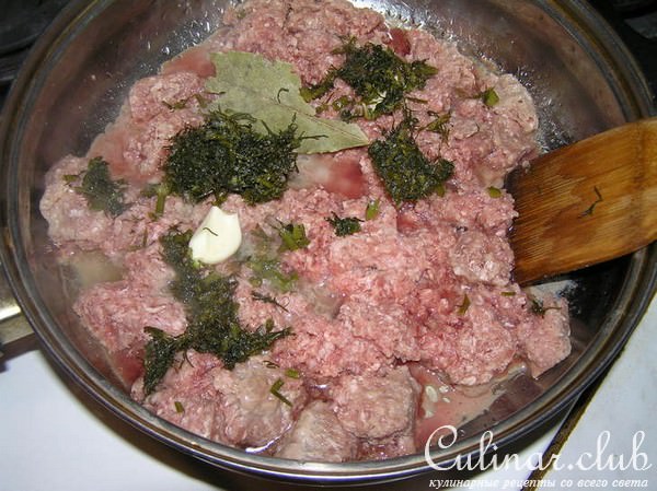 Рис по-итальянски с тушенкой (фаршем)
