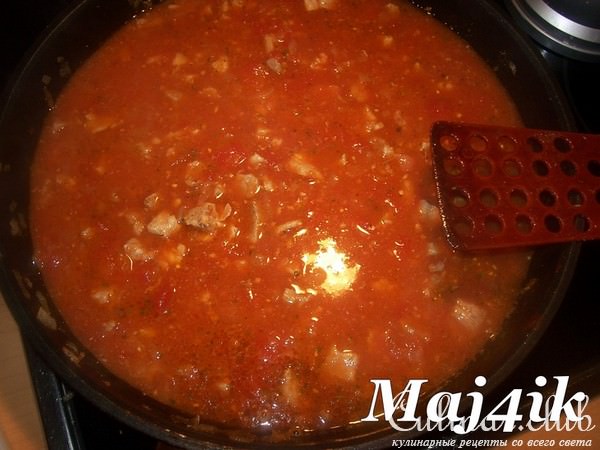 Капеллетти по-романски (или оригинальные итальянские пельмени с мясным соусом)