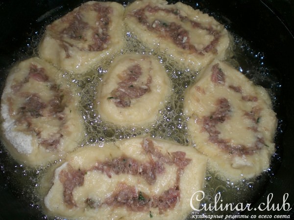 картофельные рулетики