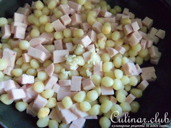 Картофельные ньокки с ветчиной и сыром