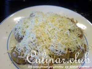 Картофель смаженый с козьей брынзой