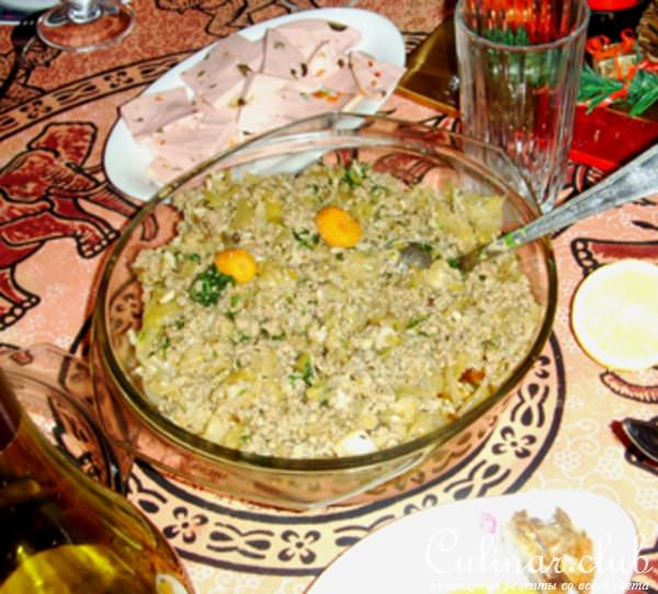 Вроде мусака с кислой капустой, а может ленивые голубцы из кислой капусты?