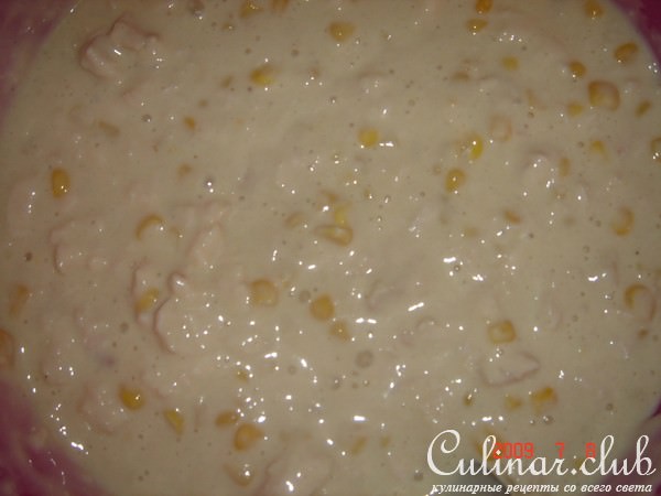 Кукурузные оладьи с курятиной