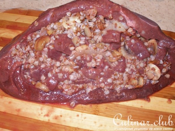 Печёночка фаршированная грибочками и гречкой