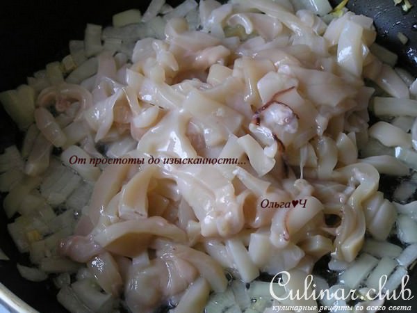 Роллы с кальмарами и огурцом
