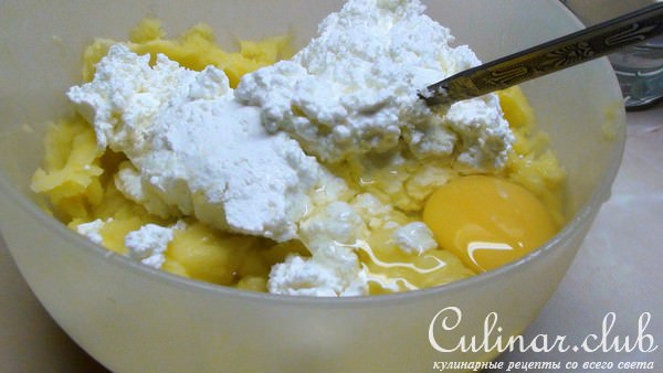 Очень вкусные картофельно-творожные пончики.