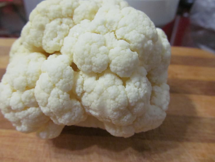 Скоро Зима и Елка.. (Салат из цветной капусты с курицей!)