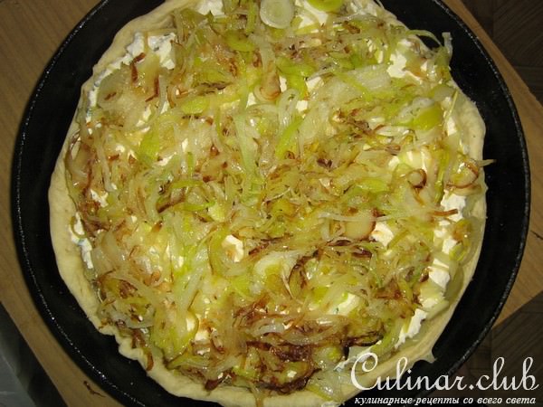 Луково-картофельный киш
