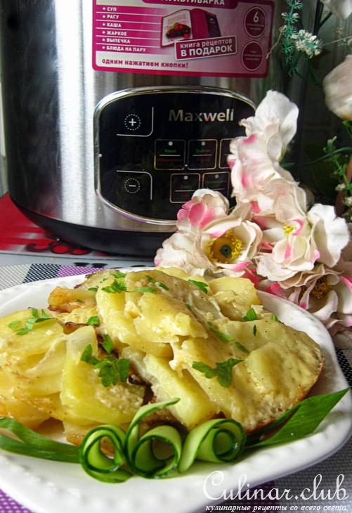 Картофель, запеченный в сливках с сыром и чесноком