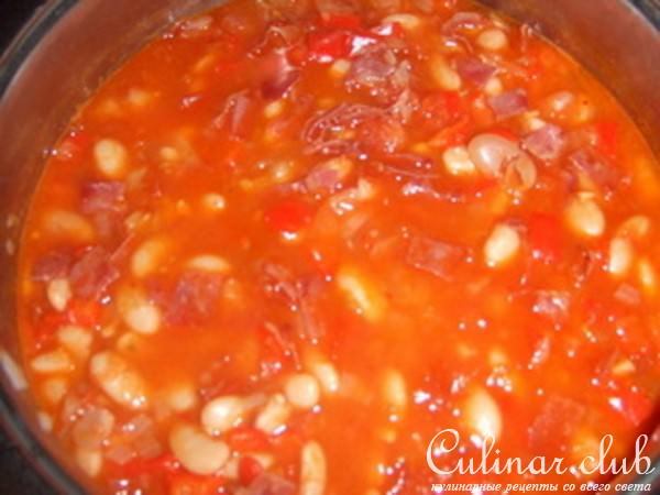 Белая фасоль с пастырмой