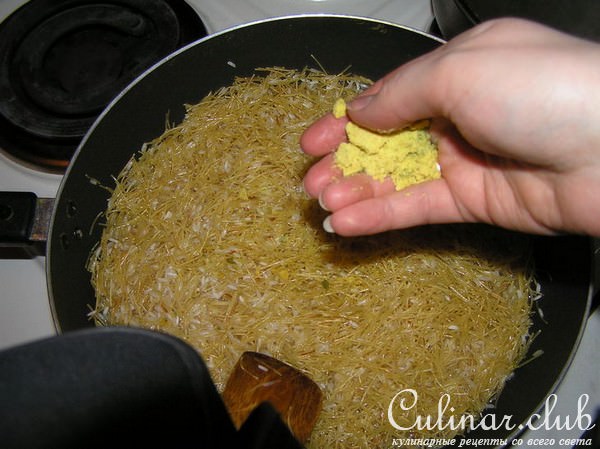 Рис по-итальянски с тушенкой (фаршем)