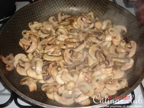 Куриная Печень с Шампиньонами и Макаронами