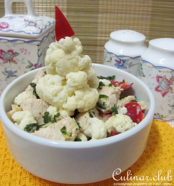 Скоро Зима и Елка.. (Салат из цветной капусты с курицей!)