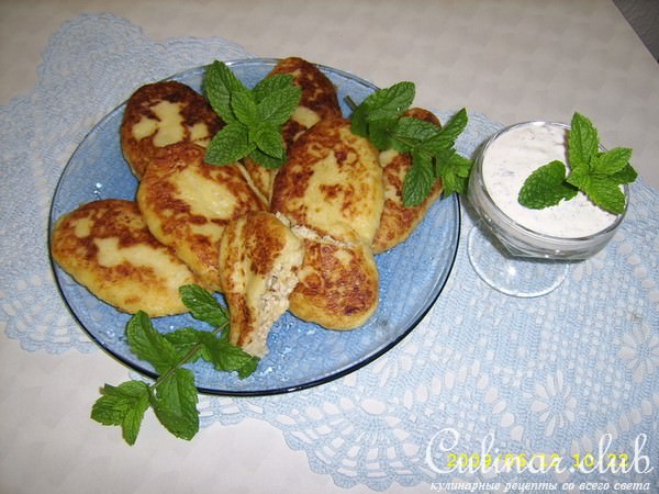 Картофельные пирожки с куриным мясом (зразы;вариант)