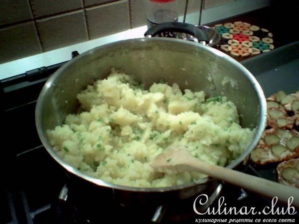 курочка под одеялом