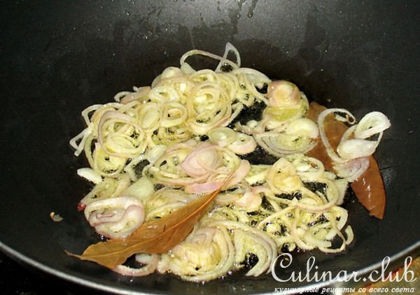 Креветки на картофельном креме с песто (Gamberoni su crema di patate e pesto)