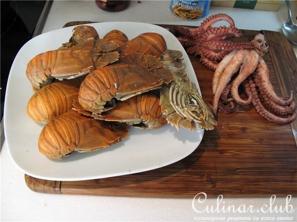 Слиппер-лобстер с морским ассорти